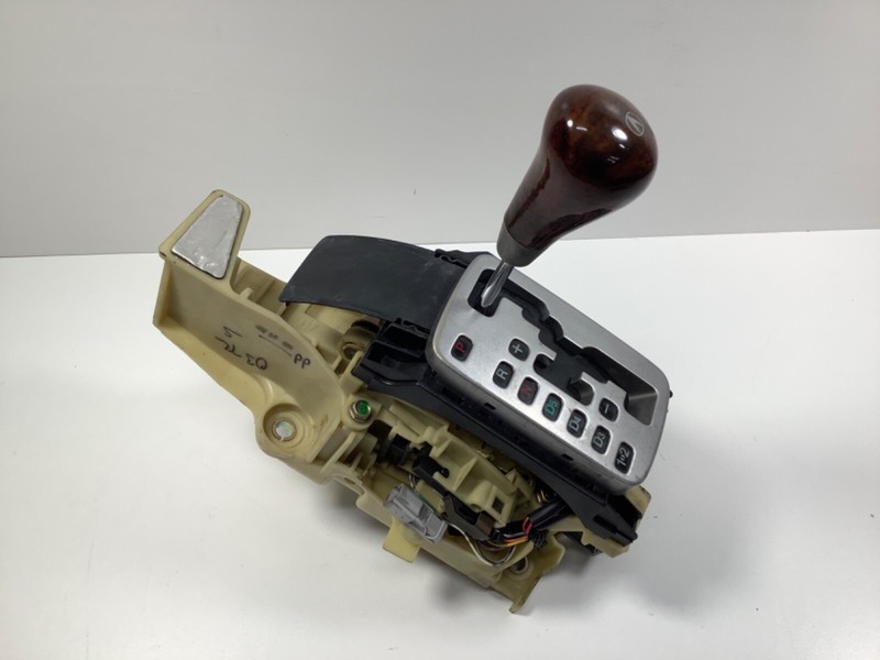 00-03 Acura TL, AT Shifter Floor Shift Selector Gear Change Knob Assembly OEM