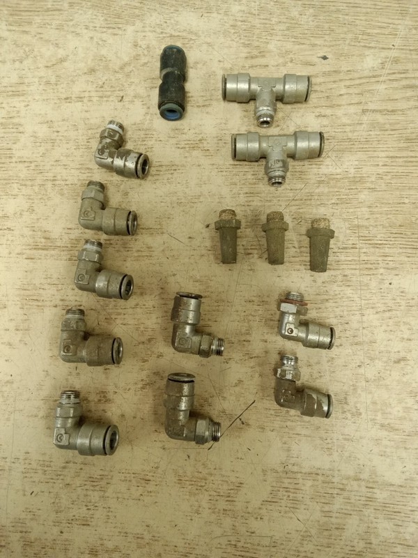 Male Pipe Elbow Swivel Lot Of 14