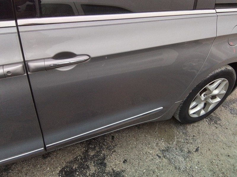 Driver Rear Side Door Movable Tempered Glass Fits 17-23 PACIFICA 3391213