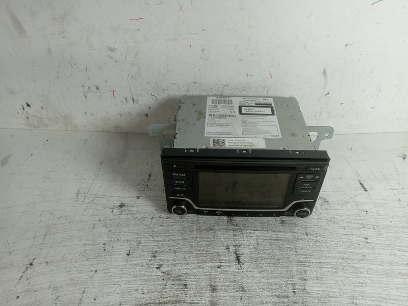 2015 Nissan Sentra AM FM Radio Bluetooth Menu Display Unit 281859MB0A OEM 15228