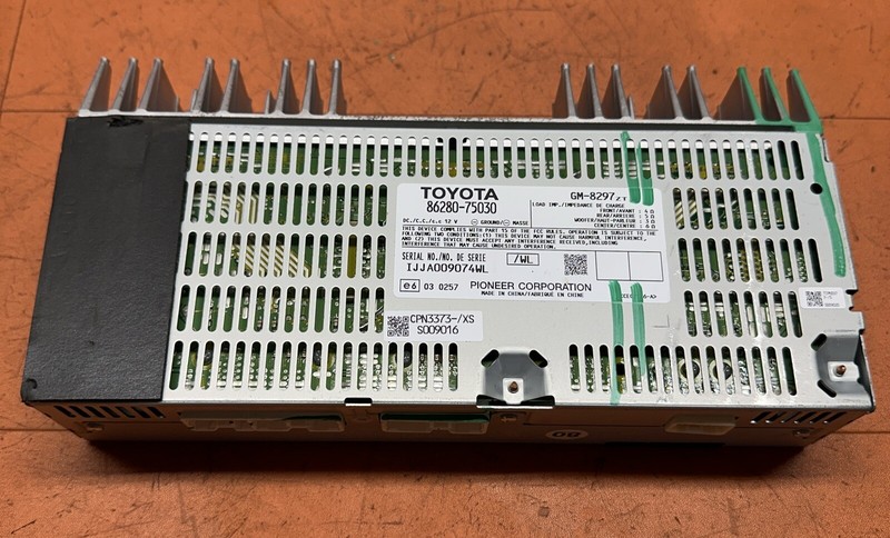 8628075030 | 2010 - 2012 LEXUS HS250H Pioneer Radio Audio Amplifier OEM