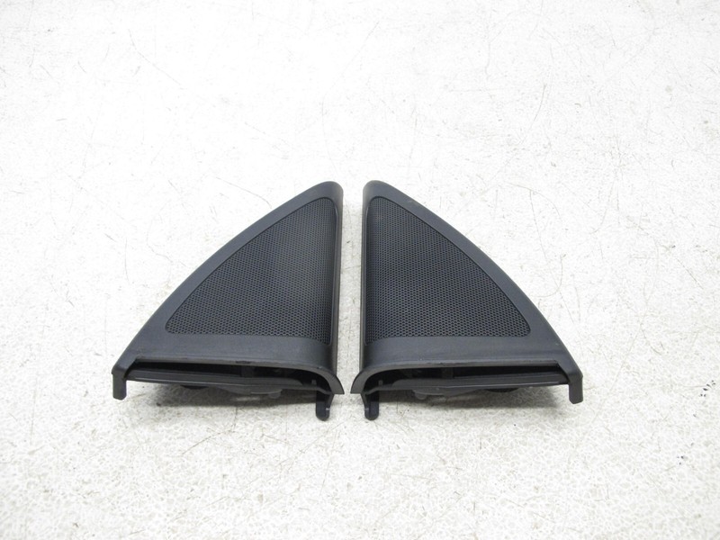 10-17 AUDI 8T A5 S5 RS5 CONVERTIBLE DOOR TWEETER SPEAKER TRIM FRONT SET 031225B