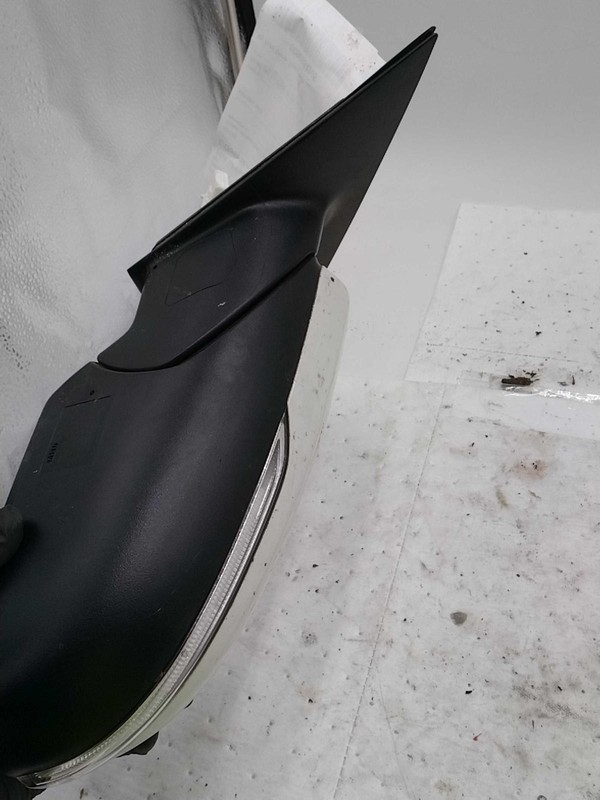 2016 KIA OPTIMA Left Door Mirror Assembly WHITE SCUFFS 85K Miles OEM Part 65468
