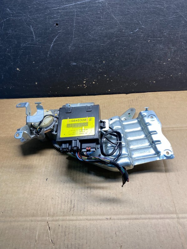 2006 Cadillac SRX Rear Gate Lid Motor Assembly W/ Auto Open CloseOEM AB3965 DG