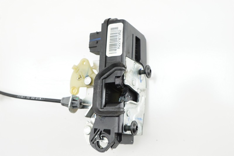 CADILLAC CTS SEDAN WAGON Front Right RH Door Lock Latch Actuator OEM 2009 - 2013