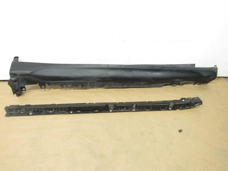 14-19 BMW X6 F16 2019 Right Rocker Sill Strip Cover Trim w/ Bracket Set |@1