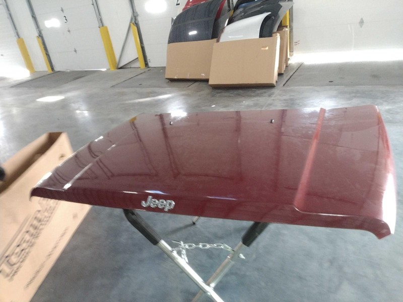 2007 Jeep Commander Hood Panel OEM Red Good Condition 4DR SUV 55396564AB