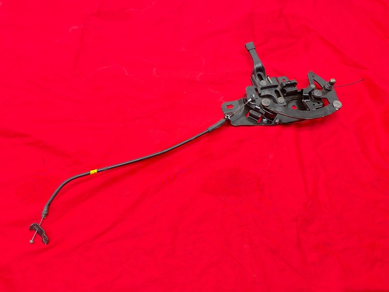 11-18 BMW F12 640 650 M6 Convertible Top Left Folding Flap Hinge Flap Lock OEM✅