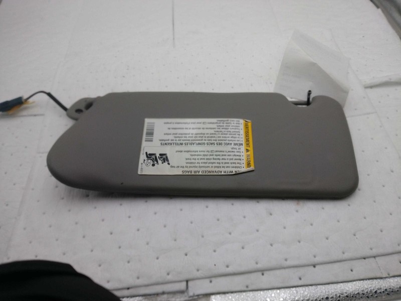 2007 Cadillac CTS Black Sun Visor OEM Used 4DR SED 72000 Miles #473192
