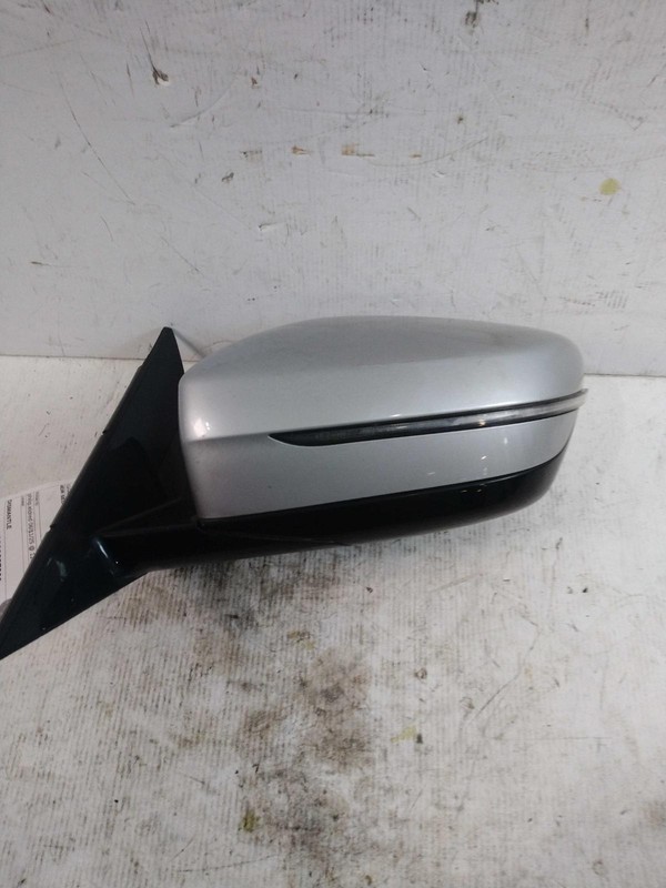 2019 BMW 530I Left Door Mirror Assembly Silver OEM 634184 81K Mileage