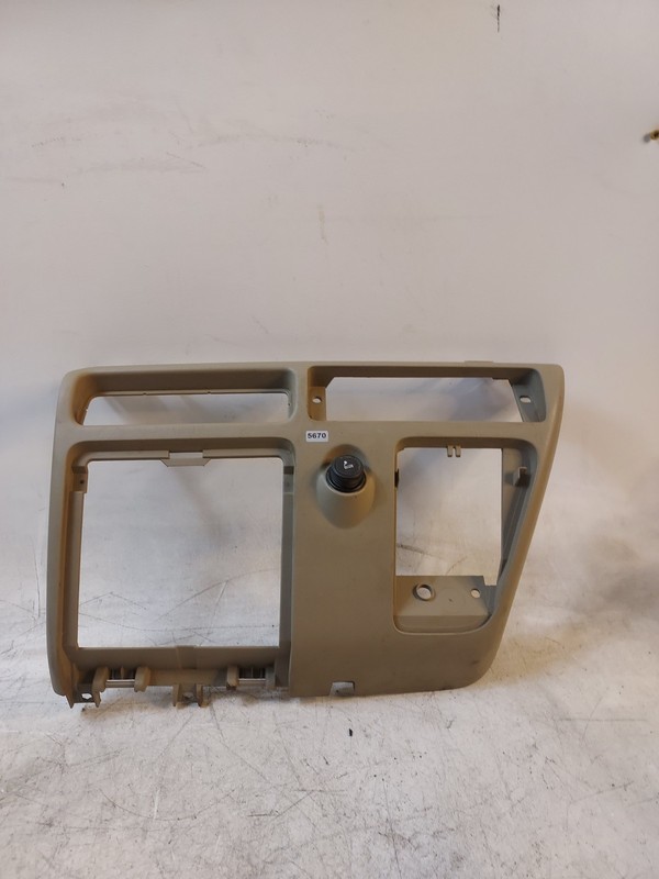 05-07 Ford F250 F350 Center Lower Dash Panel Tan Dashboard OE 5C34-2504302-B OEM