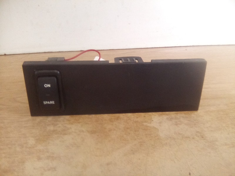 International LT Switch Panel 3765152