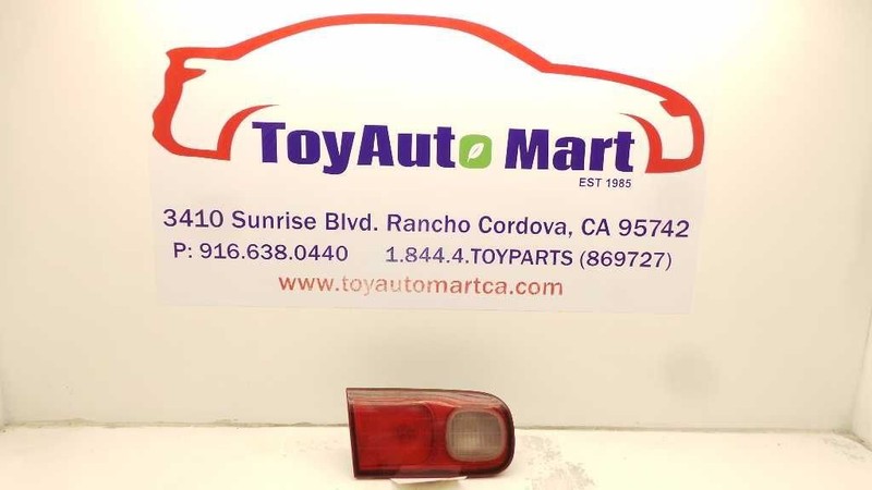 98-01 ACURA INTEGRA DRIVER SIDE LEFT HAND TAIL LIGHT