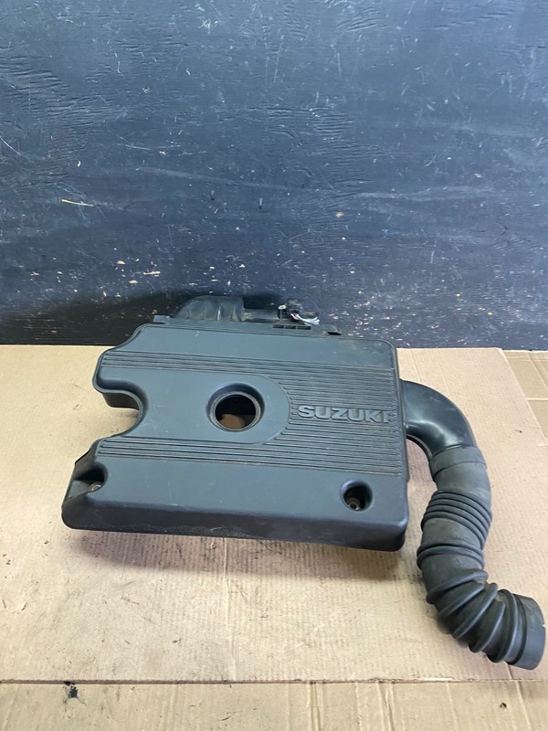 2007-2009 Suzuki SX4 2.0 Air Cleaner Intake Filter Box w/ MAF Sensor V2955 DG