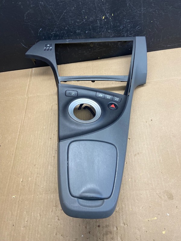2010 to 2015 Toyota Prius Center Console Cup Holder Trim Bezel AB9437 DG
