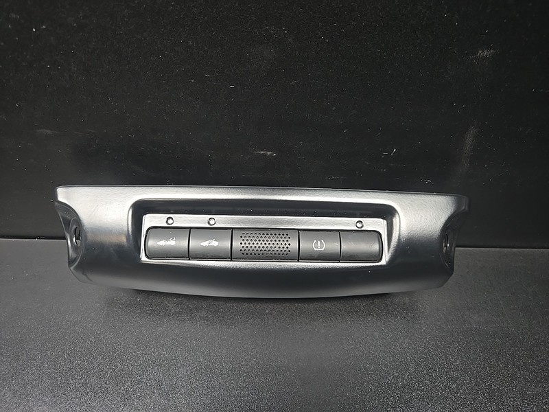 08-13 Maserati Quattroporte M139 Overhead Console Trim Switch 69330600 Oem