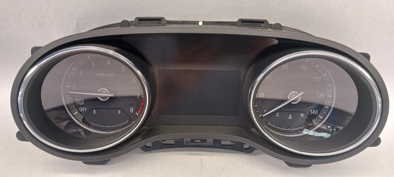 20-'23 BUICK ENCORE GX Speedometer cluster 10k miles OEM 1 Year Wnty!