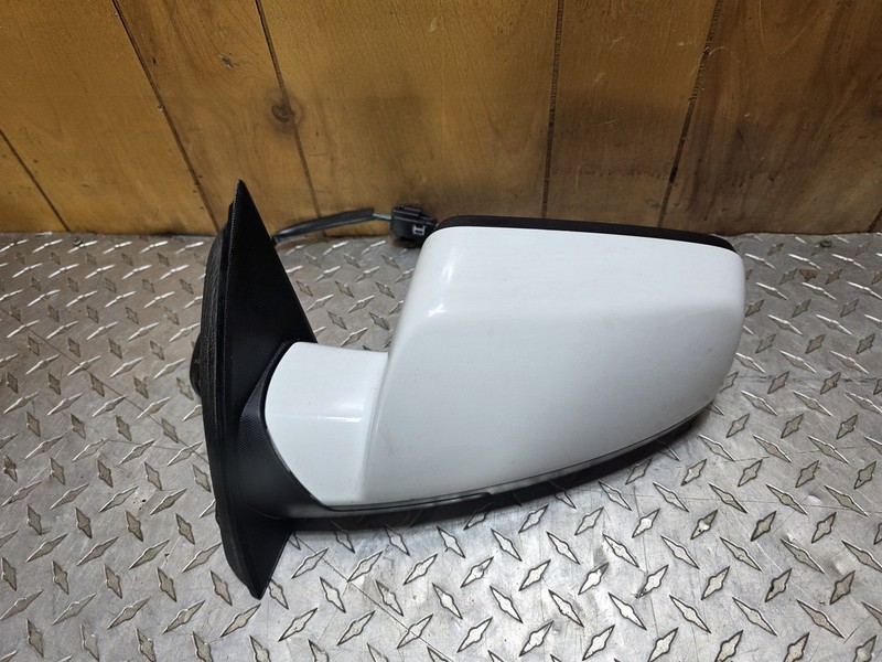 2011-2014 Chevrolet Equinox Driver Left Side Mirror White Oem Tested