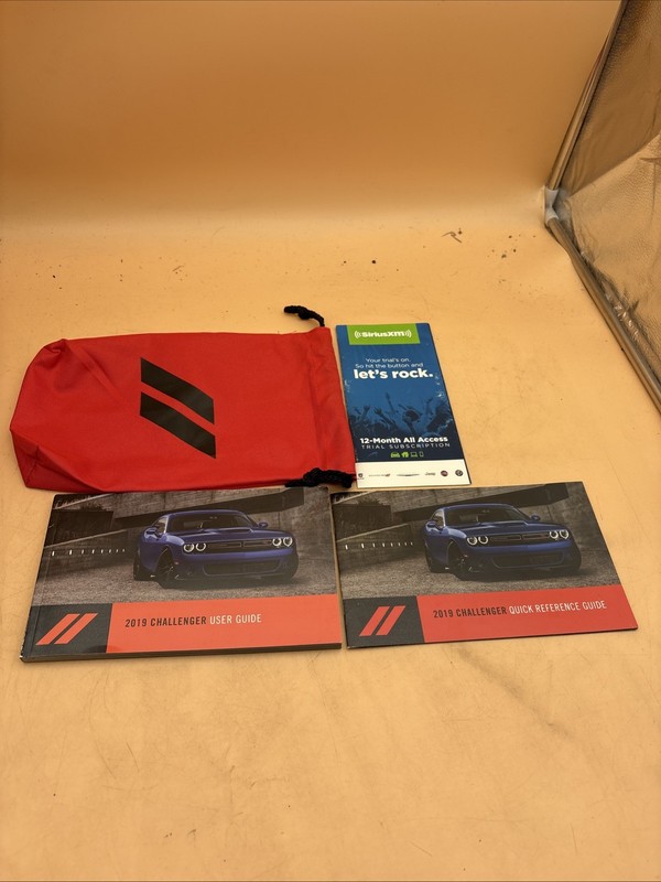 2019 Dodge Challenger Owners Manual Quick Reference Guide With Cover Included