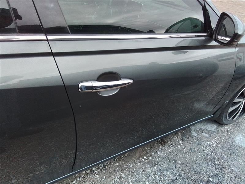 Passenger Right Front Door With Acoustic Glass Fits 19-20 ALTIMA 3268749