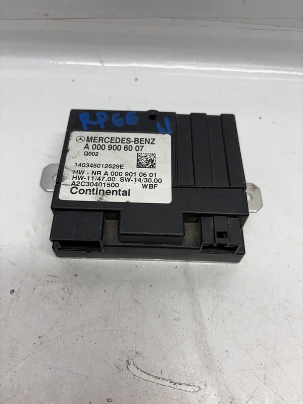 15-16 Mercedes W205 C400 C300 GLC300 Fuel Pump Control Module Unit OEM