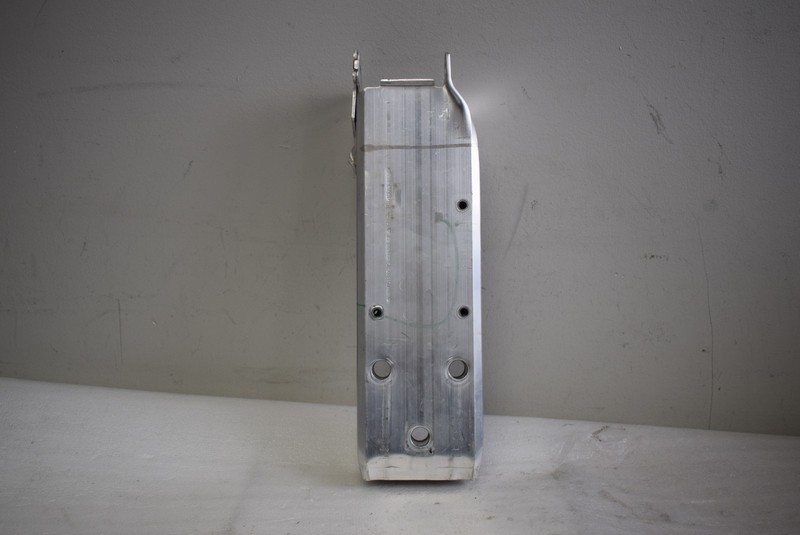 2012-2016 BMW 328I F30 FRONT LEFT BUMPER REINFORCEMENT BRACKET FACTORY OEM