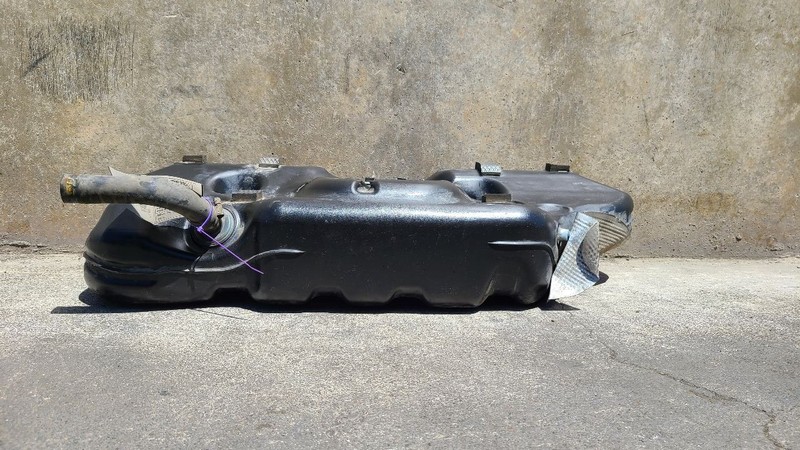 17-20 Hyundai Elantra Sedan Fuel Gas Tank Assembly OEM 31150-F3500
