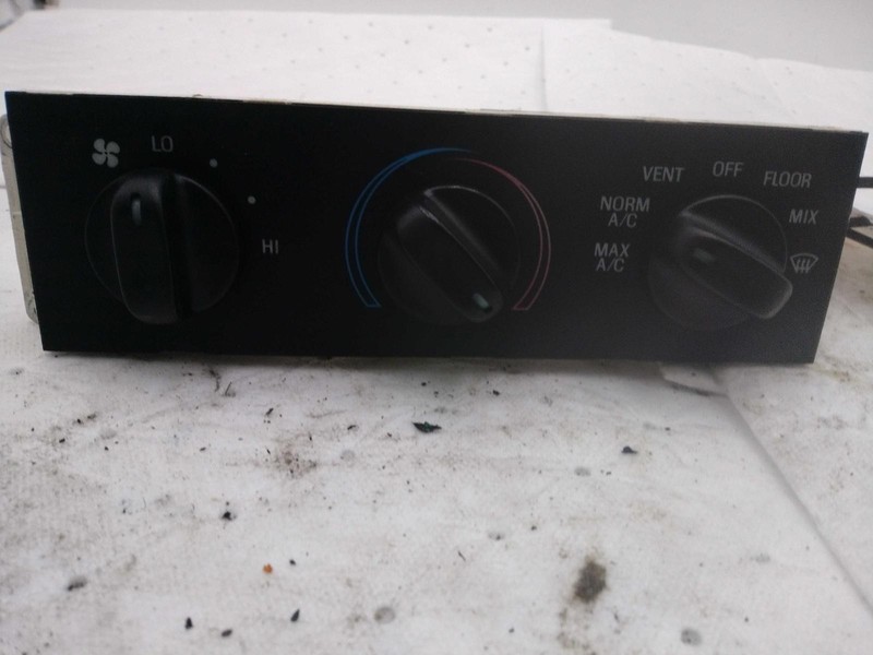 2004 Mercury Grand Marquis A/C Selector Switch OEM Blue 103K Miles NJ25-25175