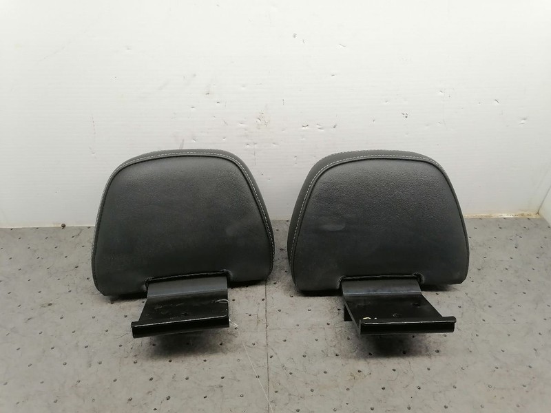 2012 S5 AUDI Convertible 2 Rear Headrests 1514718