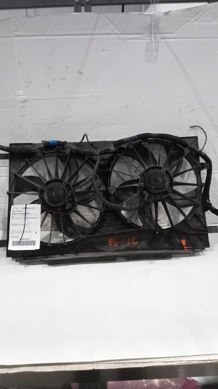 2016 Jeep Patriot Engine Cooling Fan Motor OEM 68031871AA Red 110K Miles