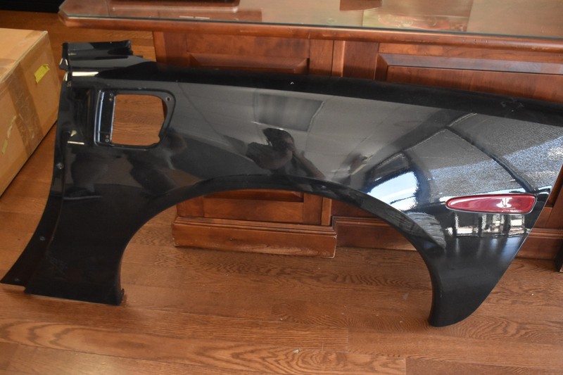 CHEVROLET CORVETTE COUPE FENDER LEFT SIDE 2005-2013 OEM CX80001