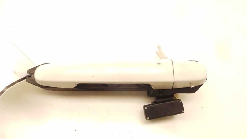 01 02 03 04 05 06 07 HIGHLANDER PASSENGER RIGHT DOOR HANDLE EXTERIOR REAR