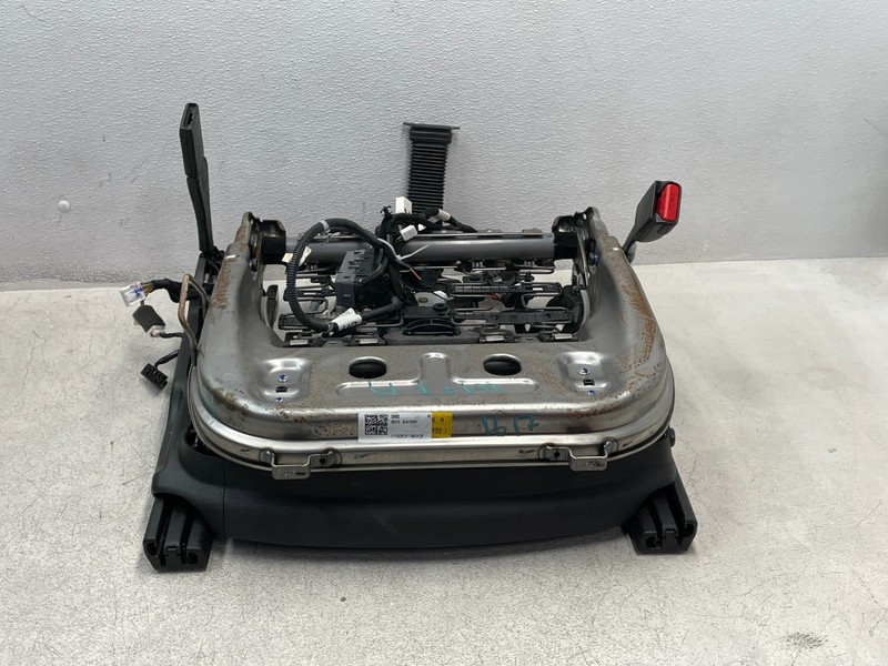 18 19 20 Genesis G80 Front Right Passenger Lower Seat Track Frame 1617 OEM