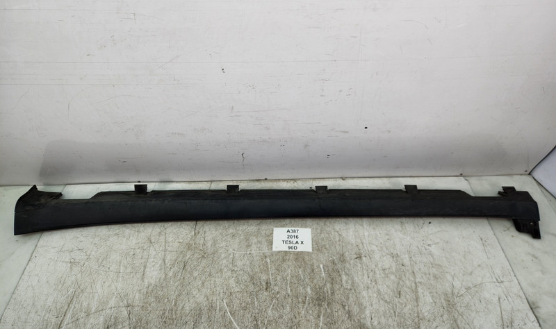 ✅ 2016-2020 OEM Tesla Model X Left Driver Side Skirt Rocker Panel Body Trim*