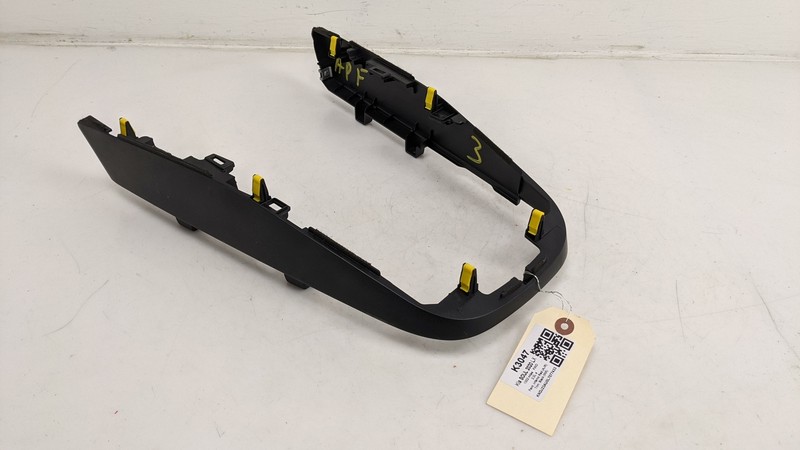 Center Console Lower Garnish Upper Trim Cover 84653-K0005 2020 Kia Soul 2021
