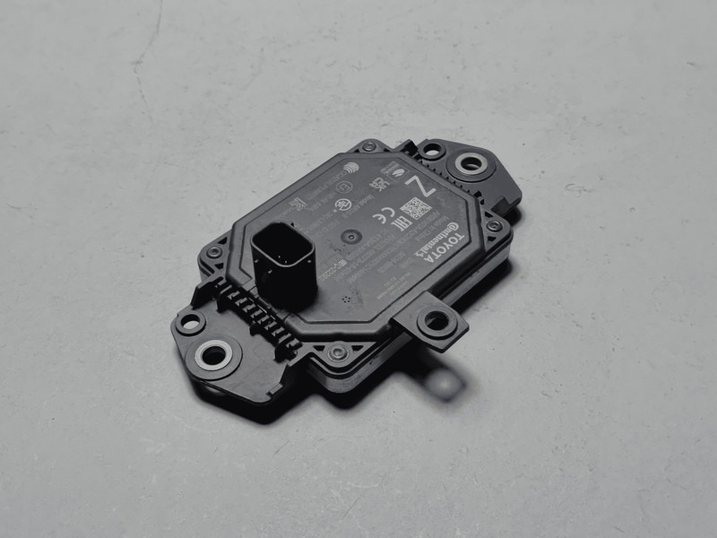 2022 Toyota RAV4 Cruise Control Distance Sensor Radar Module Unit OEM