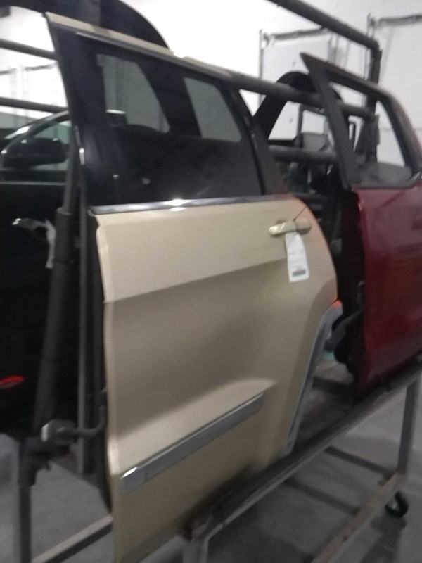 2012 Jeep Grand Cherokee Left Door Gold 4DR SUV PWL 286702 - Used Part