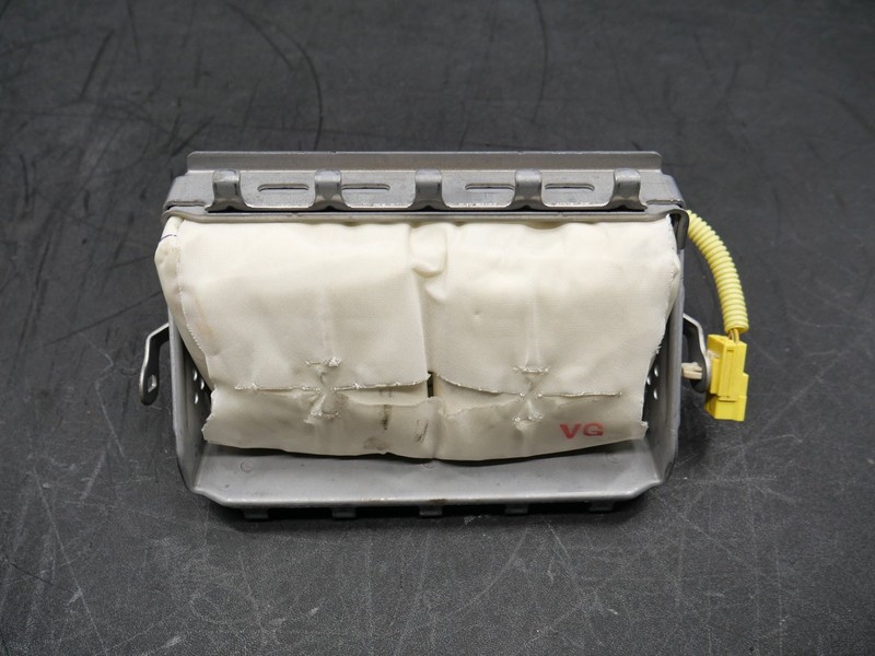 2008-2015 Mitsubishi Lancer Dash Airbag SRS Inflator Module Passenger RH 7030A07