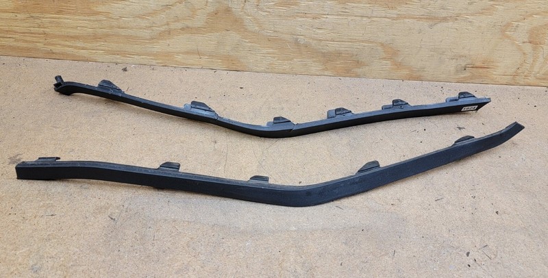 2019 2020 HYUNDAI ELANTRA Front Bumper Lower Trim Bezel Molding RH & LH OEM