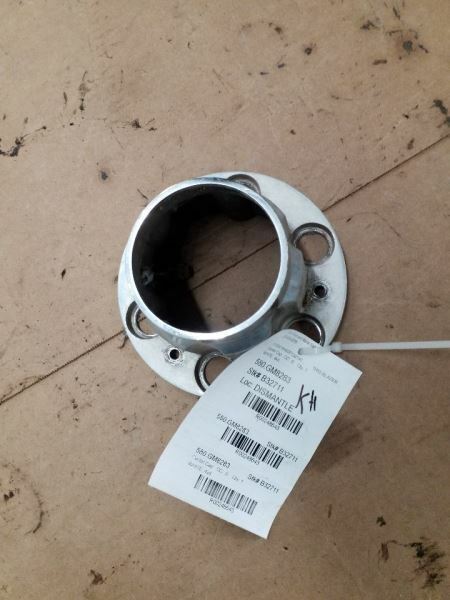 BLAZER1983 Center Cap Wheel 248643