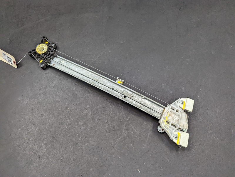 Front Left Door Window Regulator 2017 Honda CR-V 2018 2019 2020 2021 2022