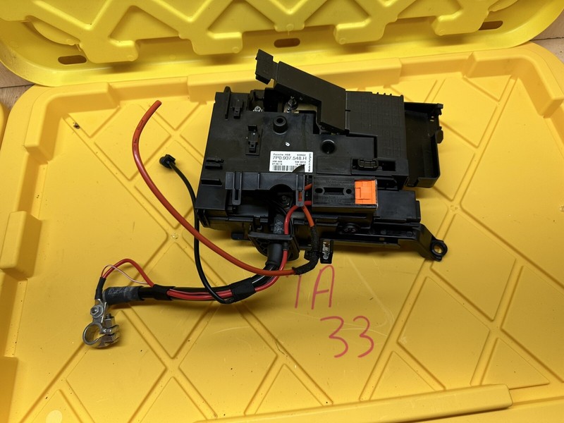 2011-2018 OEM Porsche Cayenne 958 Main Power Battery Junction Fuse Box