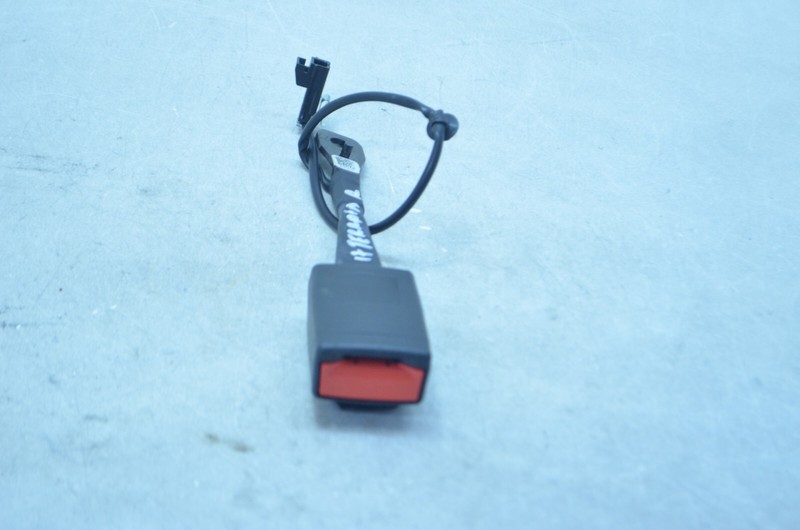 12-17 GMC TERRAIN FRONT RIGHT PASSENGER SIDE SEAT BELT BUCKLE OEM