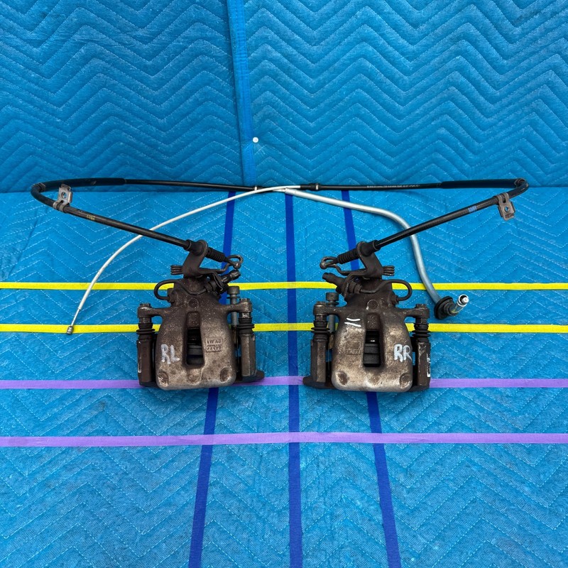 2007–2014 Audi TT Roadster Convertible Rear Brake Calipers Driver Passenger OEM