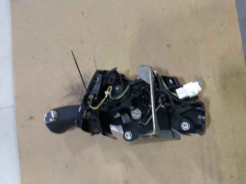 2016 Honda CR-V Automatic Transmission Shift Lever Assembly - Grey - 114K Miles