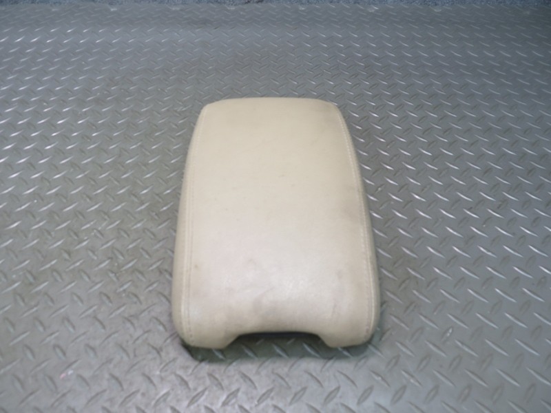 2003-2007 LEXUS UZJ100L LX470 CENTER CONSOLE LEATHER ARMREST LID BEIGE