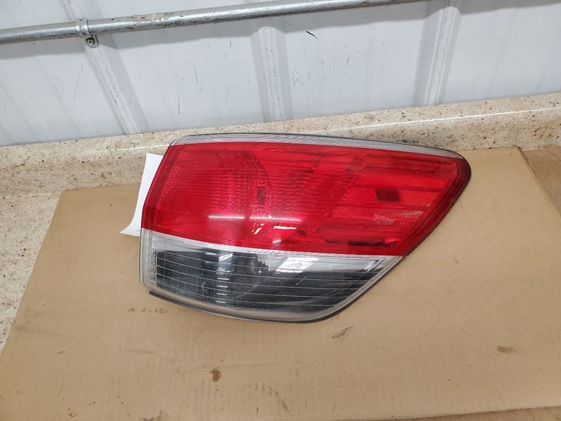 Passenger Tail Light Quarter Panel Mounted Fits 13-16 PATHFINDER 308799