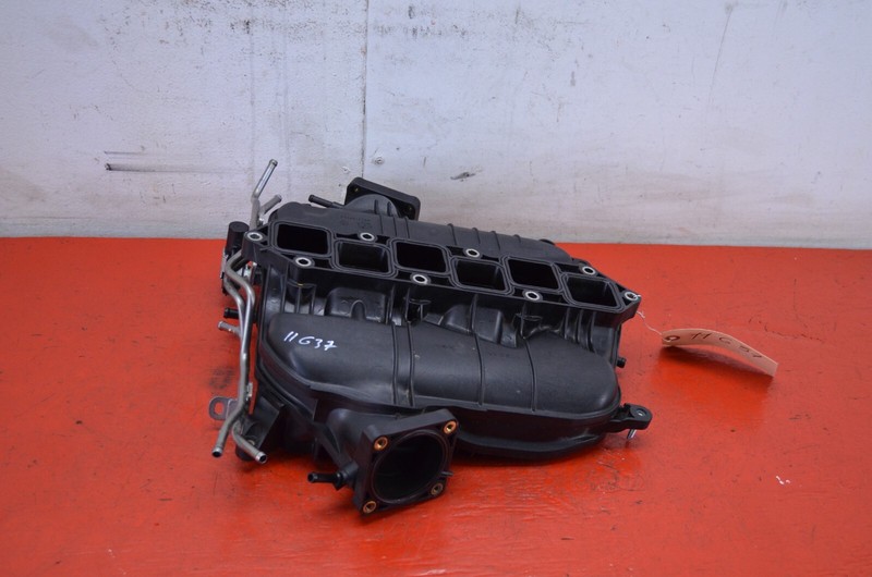 08-13 INFINITI G37 COUPE 3.7L UPPER INTAKE MANIFOLD OEM