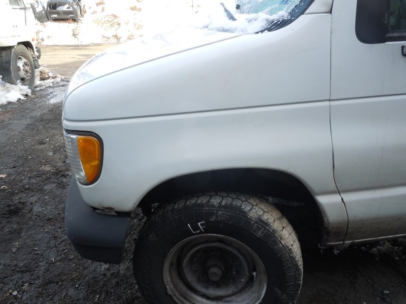 1997-2001 Ford E-250 Fender Driver Left LH YZ