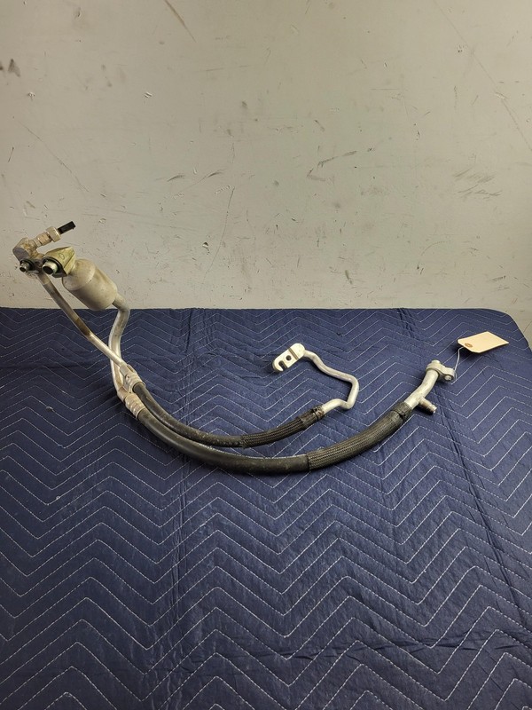 Used Oem Cadillac A/C Conditioning Compressor Hose Tube Line 2.0L 2020-2025 CT4